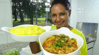 FIZ SACOLÃO E PREPAREI O ALMOÇO🍝FILÉ DE COXA COM MOLHO DE GENGIBRE🥔