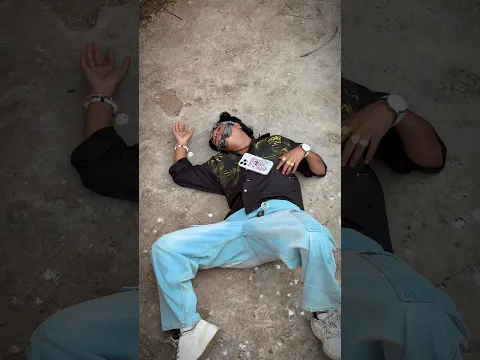 Zada Hi Free Ho Raha Tha🙄 #youtubeshorts #shorts #viral