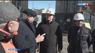 Врио губернатора Омской области Виталий Хоценко провел первое аппаратное совещание