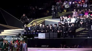 ردة فعل SEVENTEEN على خطاب BTS في حفل MAMA في هونق كونق 