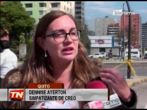 Vigilia por el reconteo de votos en los exteriores del CNE