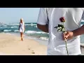 Download Lagu Julio Iglesias - And I love her