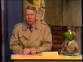 Download Lagu Sesame Street (#3740): The Worms Land on the Moon