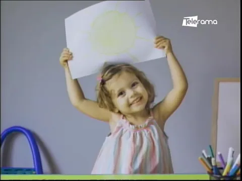 ¿Qué hacer si mi hijo raya las paredes?