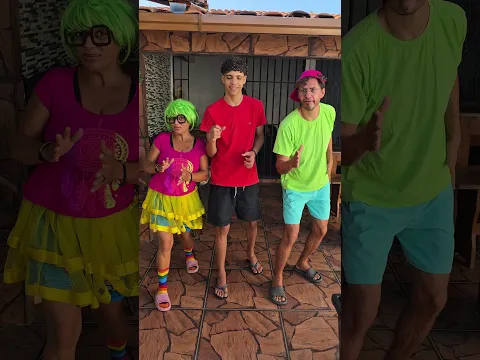 ajudando a mamãe