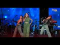 Sau Aasmaan | Baar Baar Dekho | Neeti Mohan Live Concert 