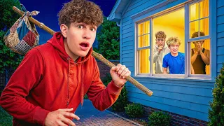 Sneaking out to LA GONE WRONG…￼￼￼￼￼
