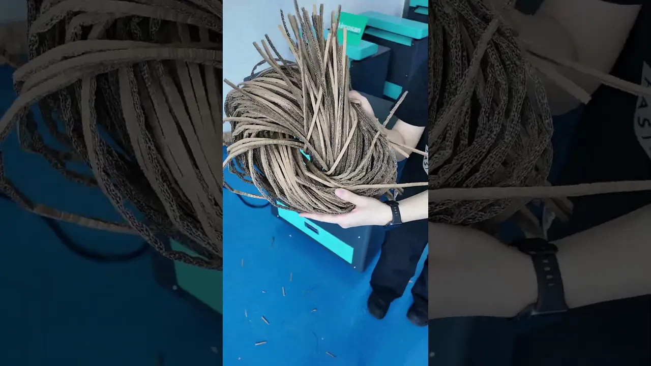 재활용업체에 대한 저가 판지 판매는 이제 그만. 판지 파쇄-확장기로 남은 판지로 자체 완충재를 생산하세요.