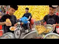 Download Lagu HANDSOME FRIES SELLER 🍟 Pakistani Hardworking Vendor Selling Perfect Crispy French Fries