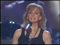 Reba McEntire & Brooks & Dunn - Cowgirls don't cry.mpg