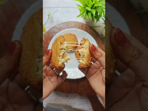 Bread padha tha to socha  Snacks Bana lu..Cheesy Paneer bread Coin🪙#cartoon#short @secret_of_yum