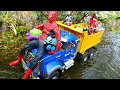 Download Lagu Spiderman \u0026 Big Blue Truck Rescue Fun Story
