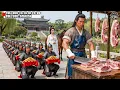 War God Returned Home To Sell Pork, Was Humiliated By A Gang Boss, Forced To Crawl, And The Ending