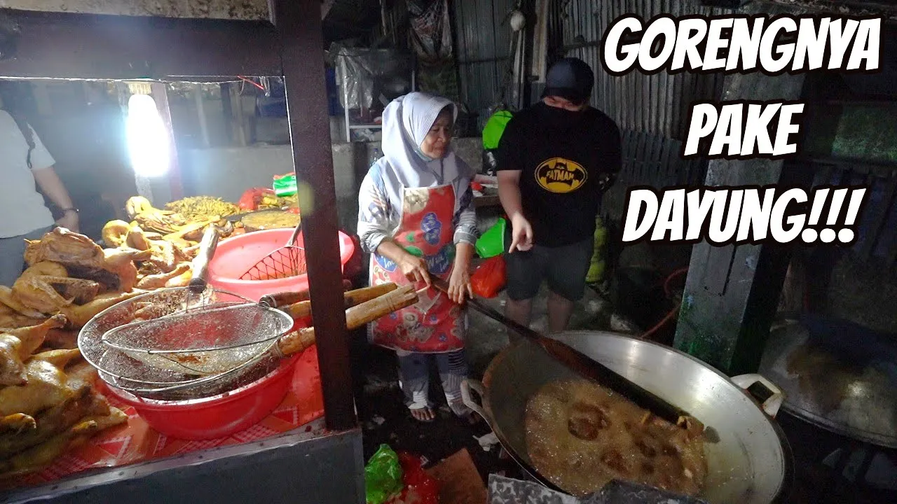 Kentang Goreng 500 gr Kentang 7 sdm Maezena Minyak Goreng Selamat Mencoba Carefree oleh Kevin MacLeo. 