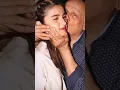 Download Lagu Mahesh Bhatt Kiss To His Elder Daughter Pooja Bhatt In 90s🤭 #shorts