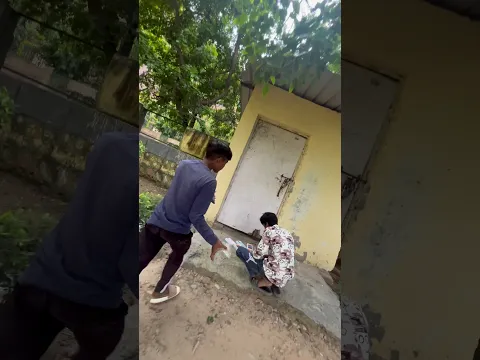 Pathar Se todne 😡Aaya baccha iPhone 📲😱😭#iphone #shorts #magic # #gadgests #youtube #viral