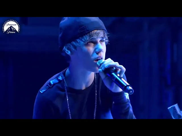 Justin Bieber Sings 'Down To Earth' Live - Full Scene)