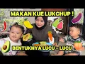 Download Lagu MAKAN KUE LUKCHUP BARENG SI KEMBAR :D