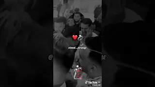 ويلا تسيبارينا شا غادي يبقالي نتي الحنانة بلا بيك كي يصرالي 