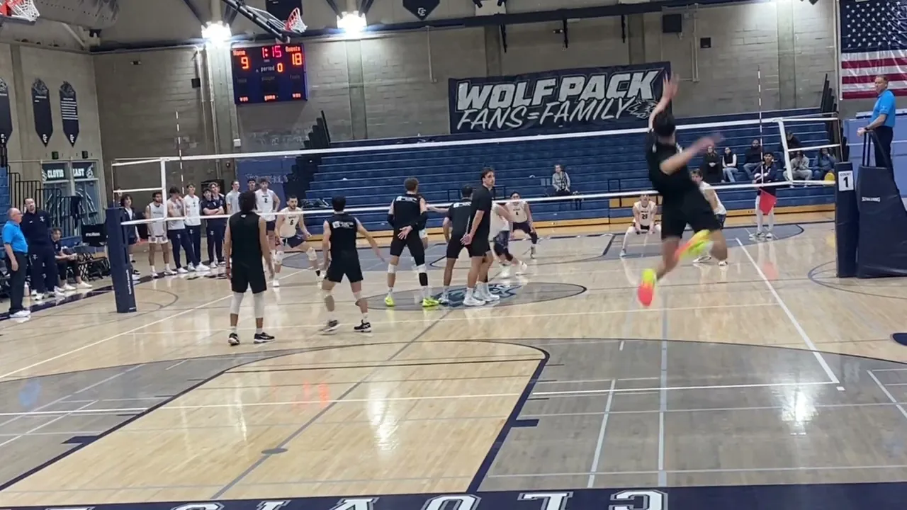 Long Beach VS Menlo: Men’s Volleyball Exhibition Match