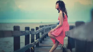 Foreigner Waiting For A Girl Like You Lyrics 