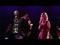 Ingrid Michaelson & Jason Mraz perform "Christmas Valentine" at Holiday Hop 2019