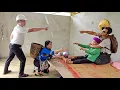 Download Lagu Vortex of hatred: Luan's brother's army tortures the old woman to take revenge on Cuong and Ngoc
