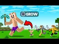 Download Lagu Tiny and Giant Speedrunner vs Hunters in Minecraft!