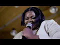 Download Lagu Sneziey - Thixo Wamadinga Ethu (Live)