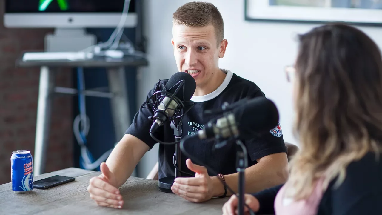 Being Paid vs Volunteering, Leading Small Groups & Video/LIVE Announcements | #AskBrady Episode 29