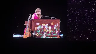 taylor swift you re on your own kid x long live mashup live in portugal