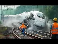 Download Lagu Unbelievable Train Moments Caught on Camera