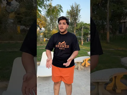 احمد شو عم يعمل بالمسبح:😱