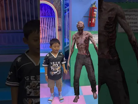 Ada zombi? masuk rumah!