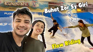pani main flow riding ki kanwal ko mainay kapry dhonay sikhaye
