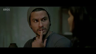 kunal khemu tries to impress puja gupta go goa gone movie scene