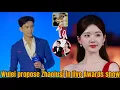 Download Lagu Wu Lei vraagt ​​Zhao Lusi ten huwelijk tijdens live awardshow 😱💍 Fans in shock!