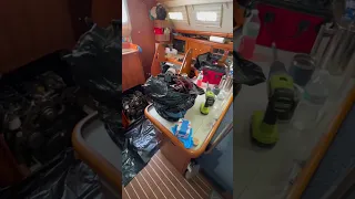 Quick stop at Nassau! #sailingbyefelicia #runningerrands #boatchores