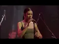 Download Lagu Reason to stay - Olivia Dean (Live)