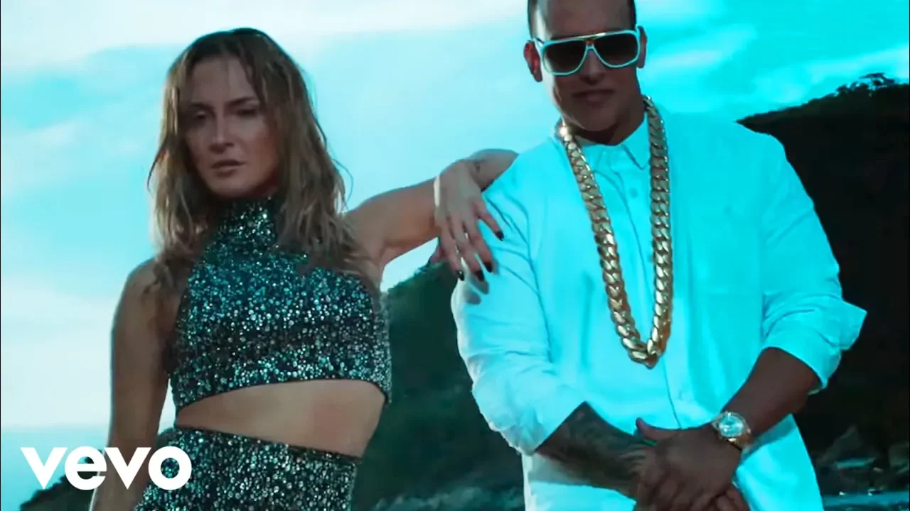 Claudia Leitte - Corazón ft. Daddy Yankee Claudia Leitte - Corazón ft. Daddy Yankee