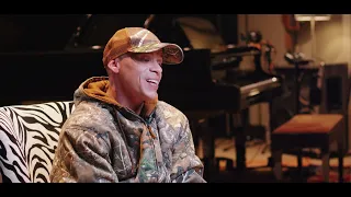 Vico C - Inside Pánico - Si No Nos Sentamos