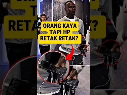 Awalnya dikira miskin karena pakai HP retak, tapi lihat yang dilakukan pria ini bikin hati bergetar!