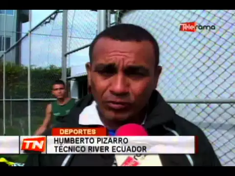 River Ecuador entrenó en Fortaleza