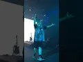 Download Lagu billie eilish - bored (live in Hawai‘i)