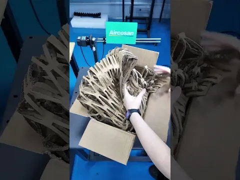 Geben Sie billige Karton-Recycler-Geschäfte auf. Verwandeln Sie übrig gebliebene Kartons über die Maschine in funktionelles Polsterpapier.