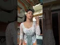 TIKTOK GADIS BALI KEBAYA VIRAL | EHH ADA YANG JATUH #shorts #tiktokviral #tiktokbali #kebayabali