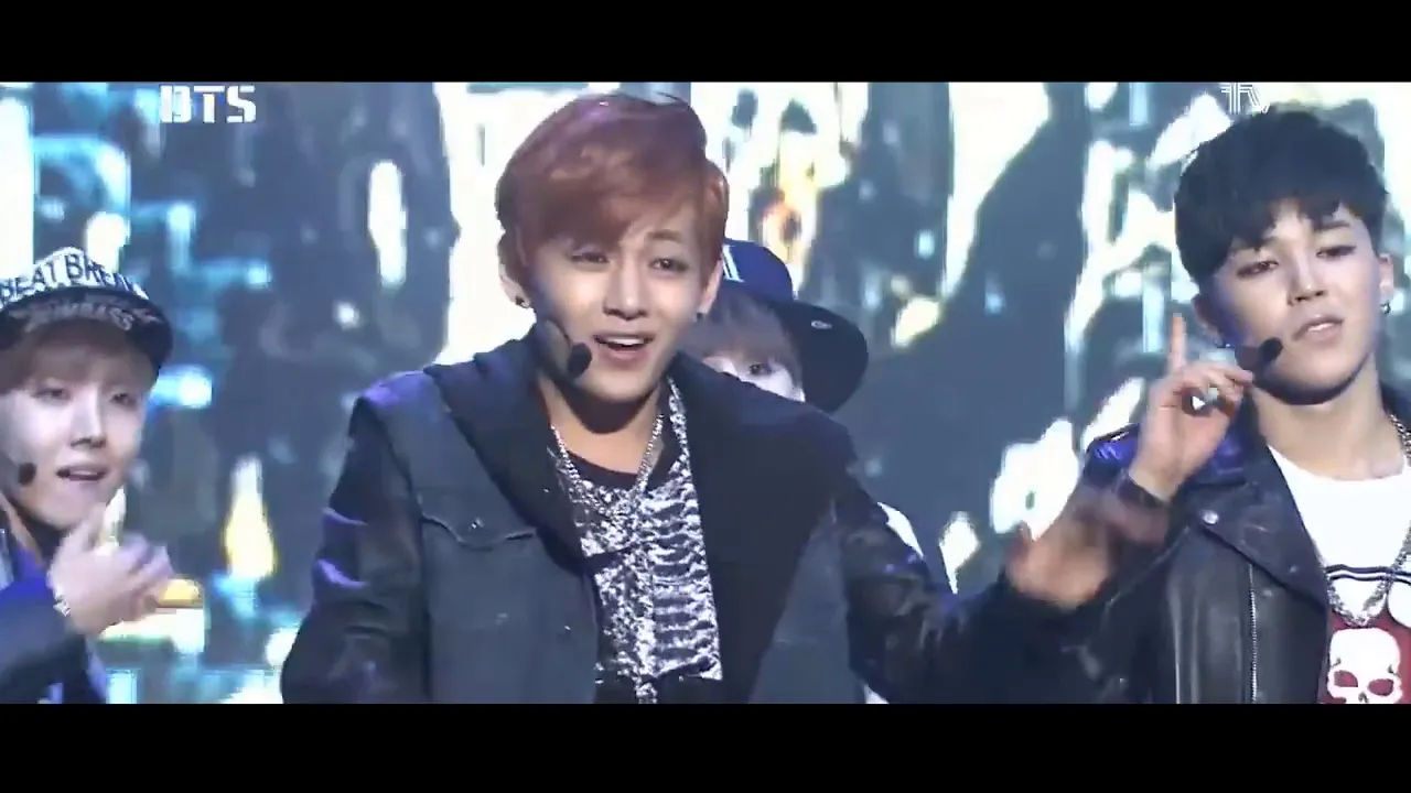 BTS - V's part in Jump for 10 minutes