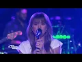 Kelly Clarkson Covers 'She's On My Mind' By Romy l Kellyoke