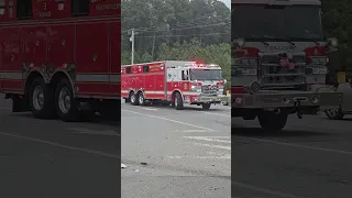 Waldorf MD Squad 3 arriving on scene of car accident