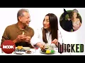 Download Lagu Jeff Goldblum \u0026 Michelle Yeoh Design 'Wicked' Cookies | @TheHookOfficial